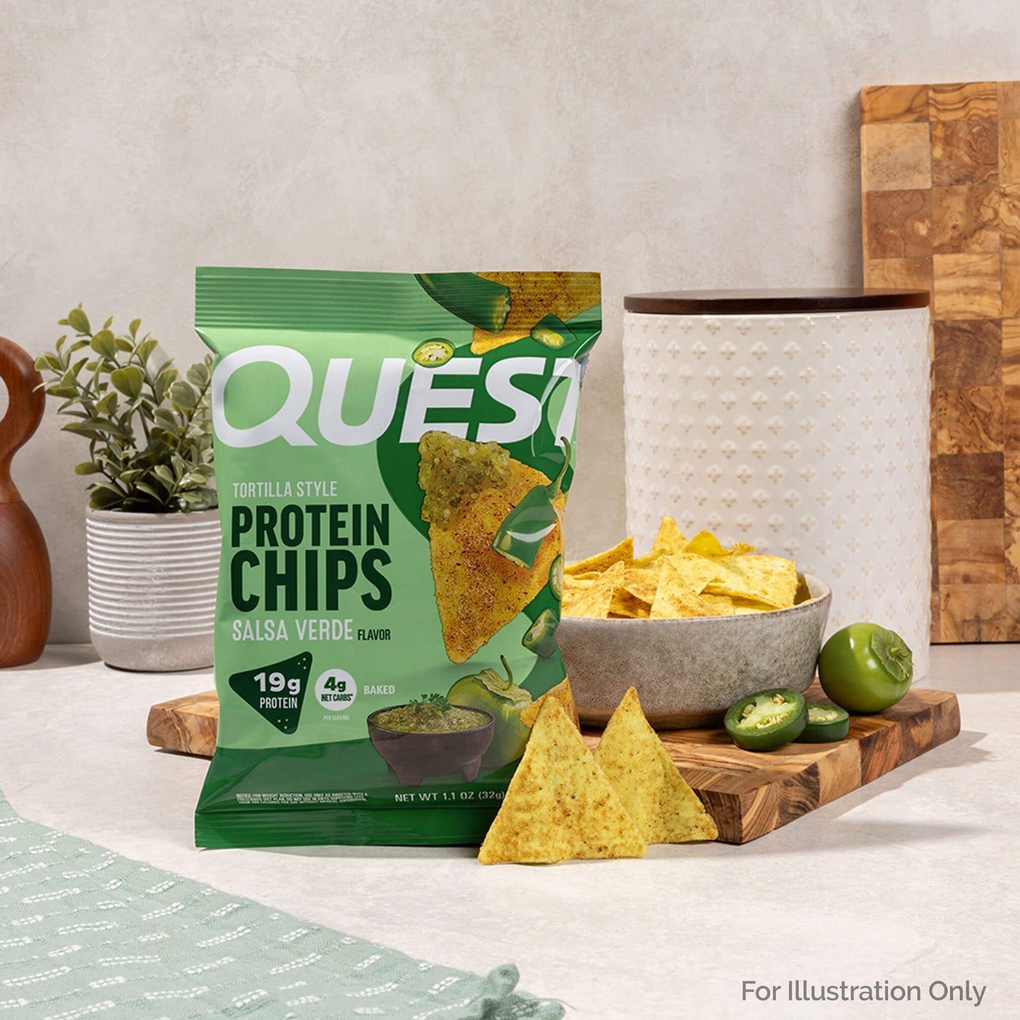 salsa-verde-tortilla-style-protein-chips-c6 qst-016419-salsa-verde-tortilla-style-protein-chips_5.jpg